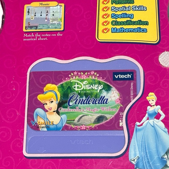 VTech - V.Smile VTech  Cinderella's Magic Wishes Game Cartridge - Picture 2 of 3